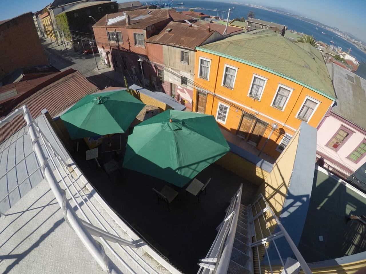 Lemuria Hostel Valparaiso Exterior photo